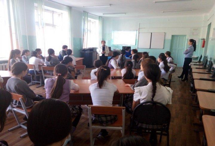 Инабат қыздар кеңесі