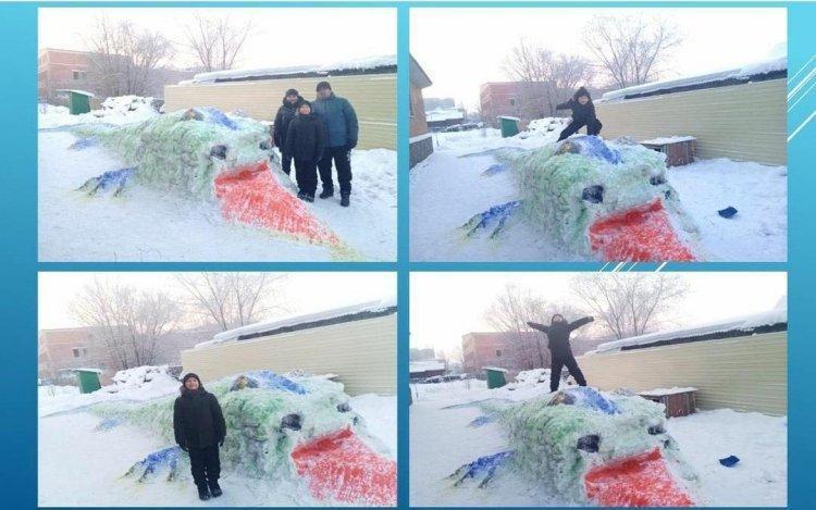 "Қысқы ертегі" атты қар мүсіндері