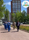 Қозғалыс жас инспекторлары «Мәңгілік Алау» монументіне барып, Ұлы Жеңістің батырларына тағзым етті.